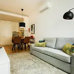 Portocenter Metro Marquis Cozy Apartment